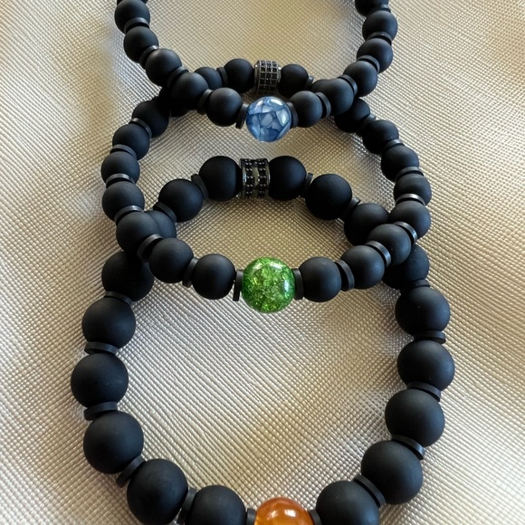 High Quality Black Onyx bracelet healing bracelet  Birth stone bracelet stretch - Picture 8 of 9